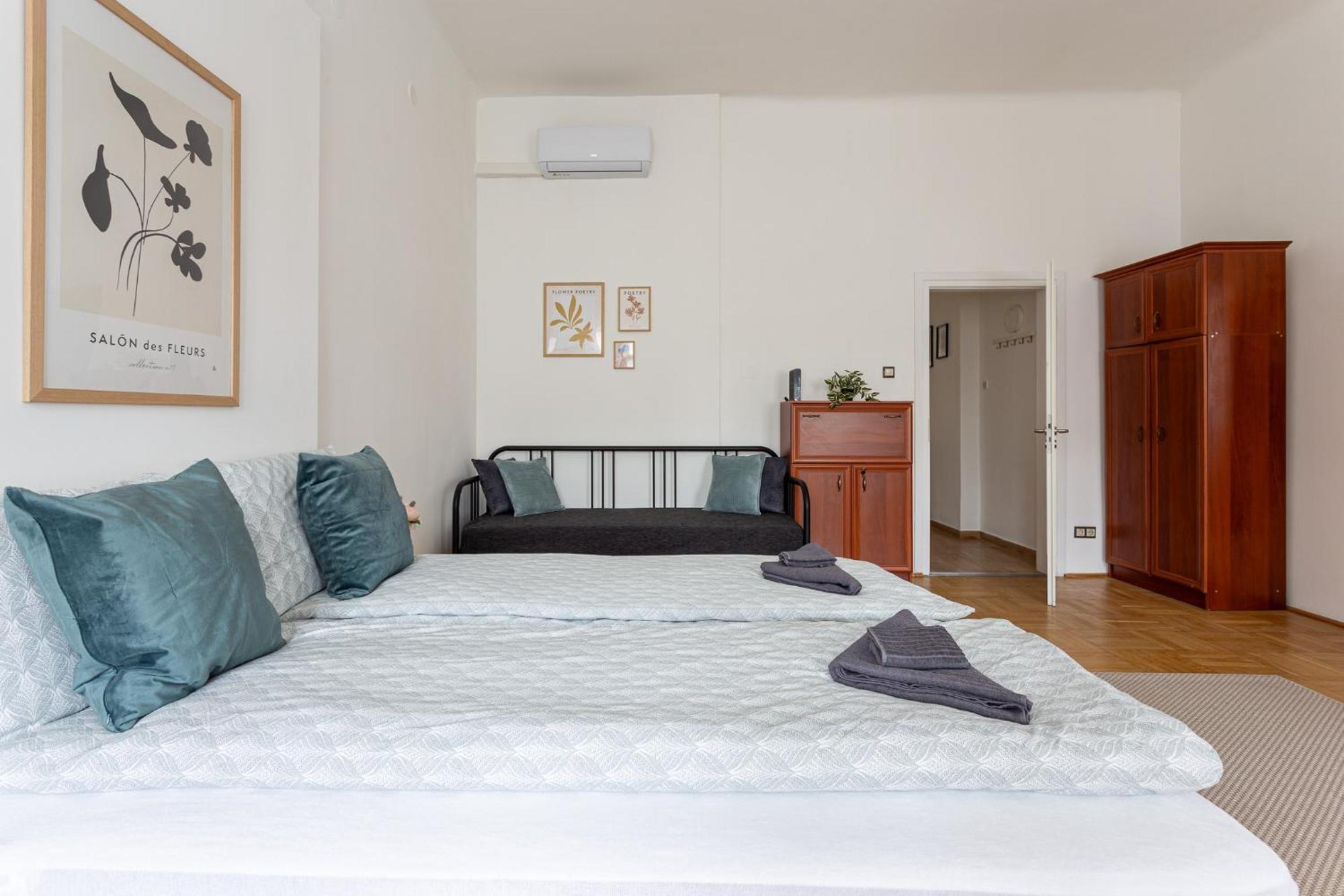 Urania Apartments Budapešť Exteriér fotografie